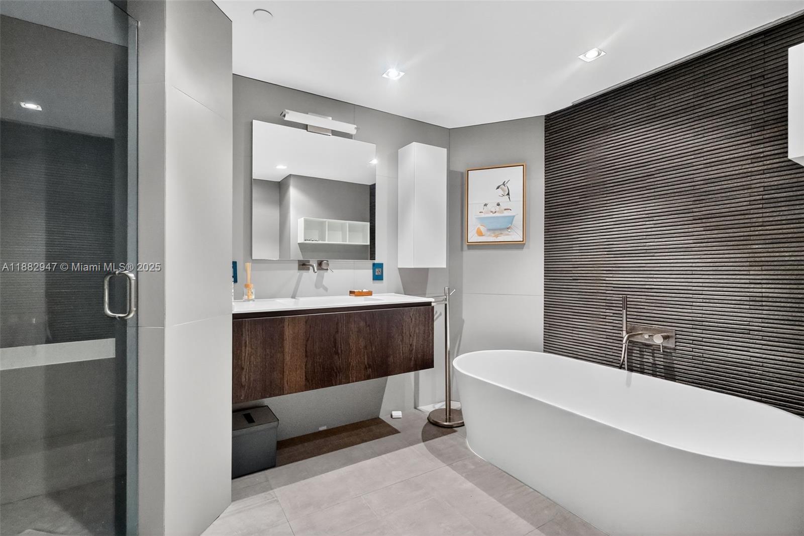 3000 ISL BLVD WILLIAMS IS - Residential