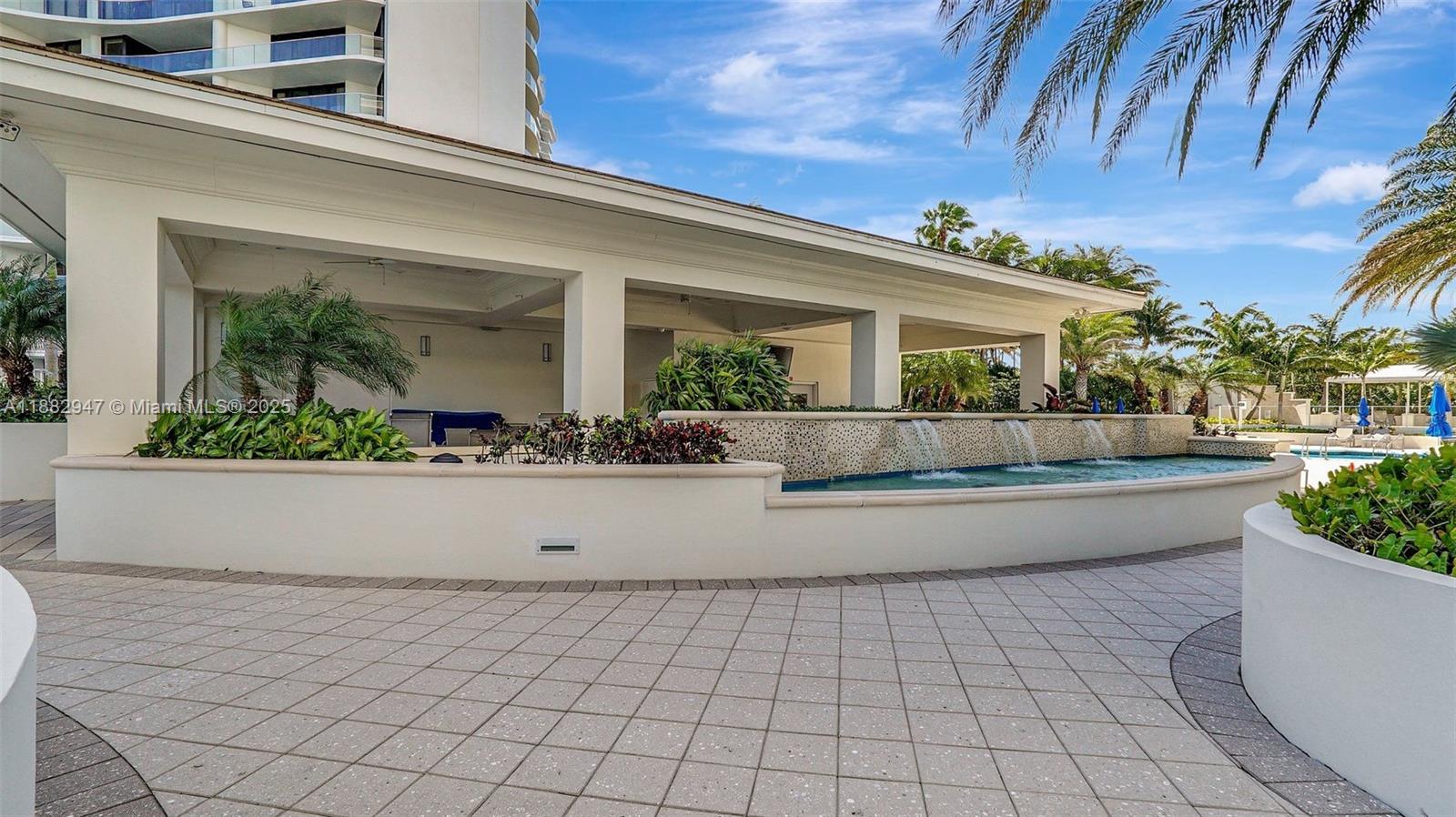 3000 ISL BLVD WILLIAMS IS - Residential