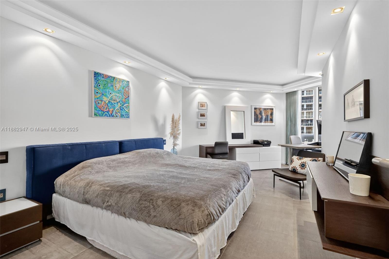 3000 ISL BLVD WILLIAMS IS - Residential
