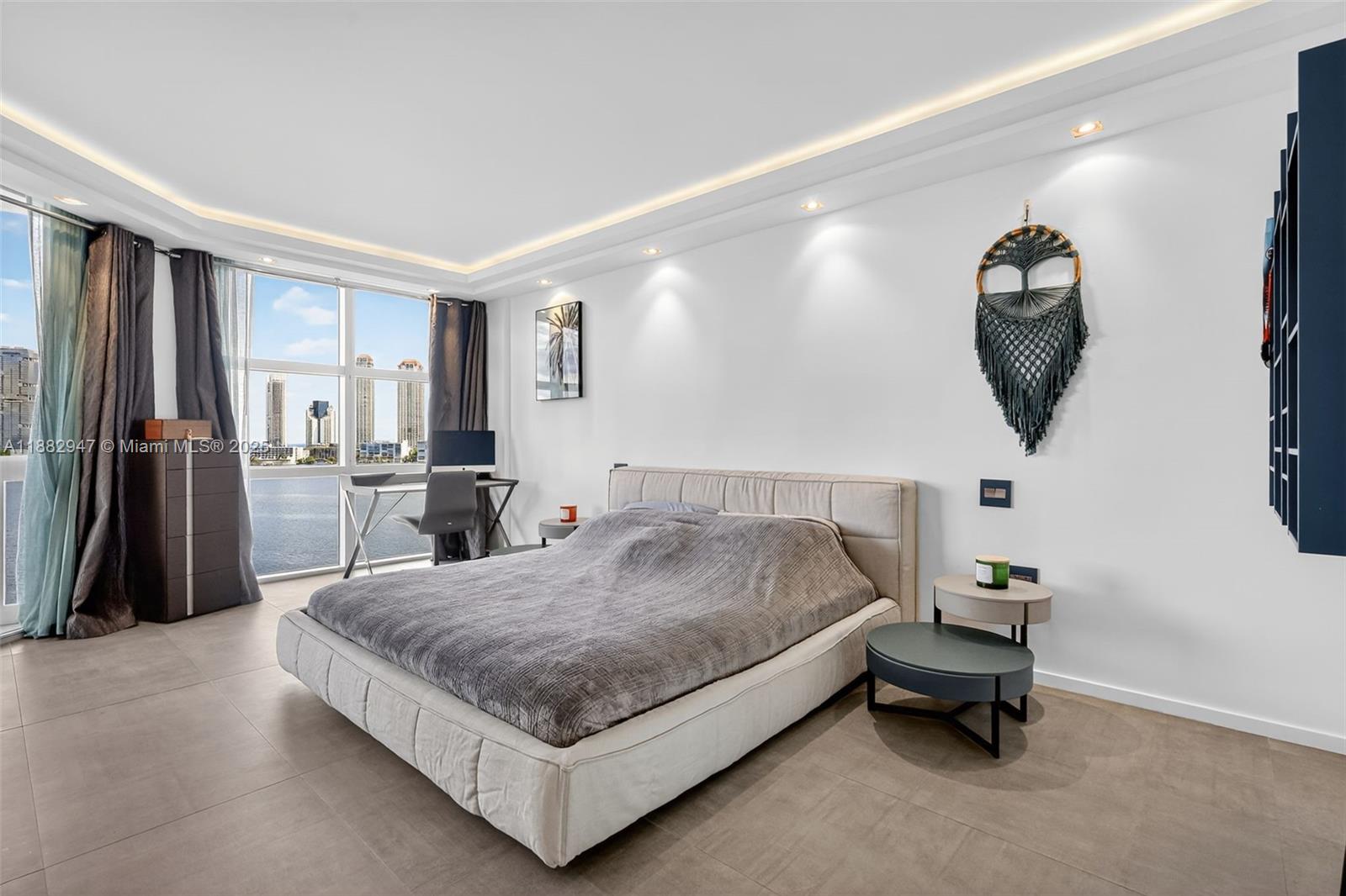 3000 ISL BLVD WILLIAMS IS - Residential