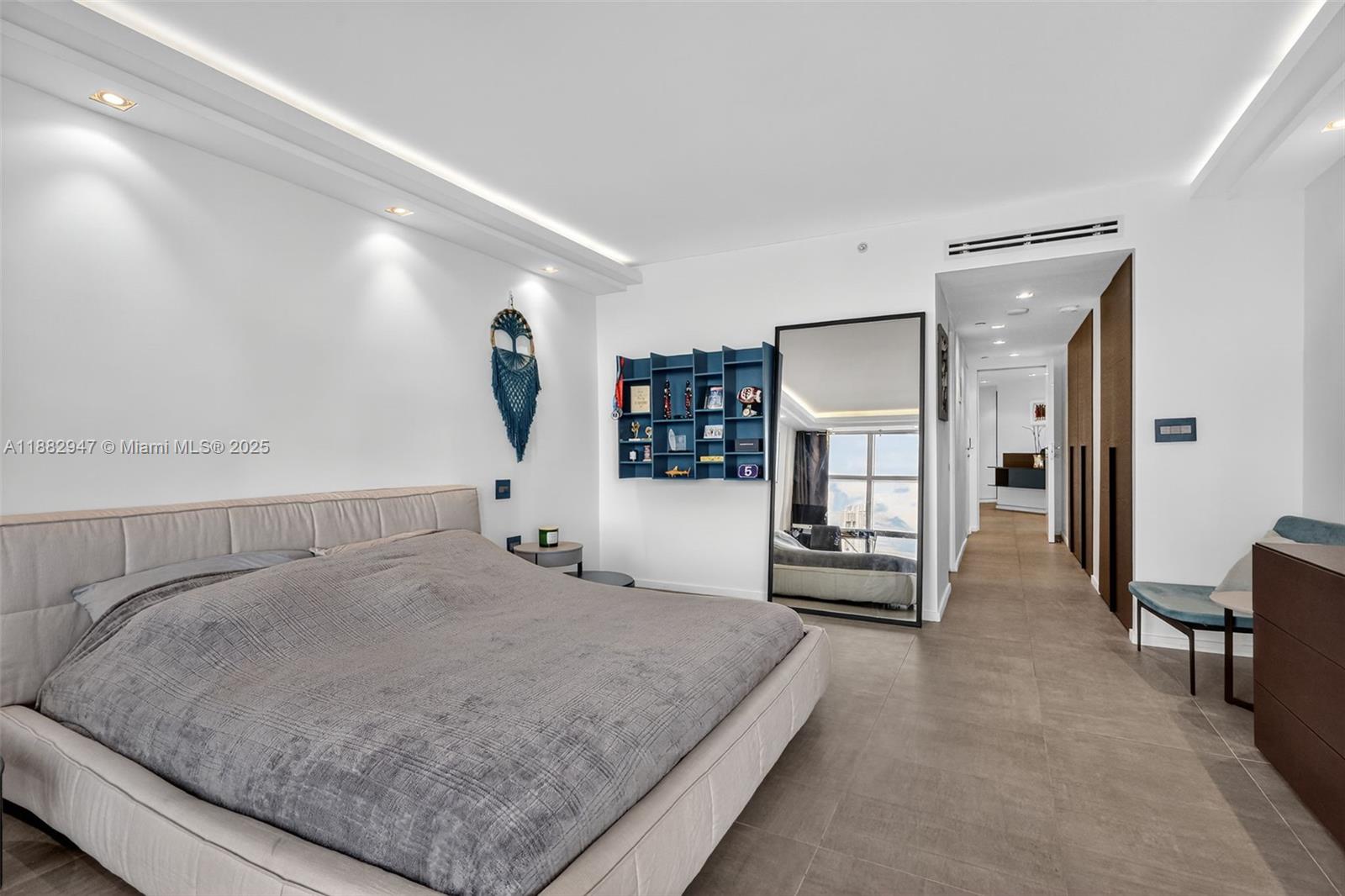 3000 ISL BLVD WILLIAMS IS - Residential