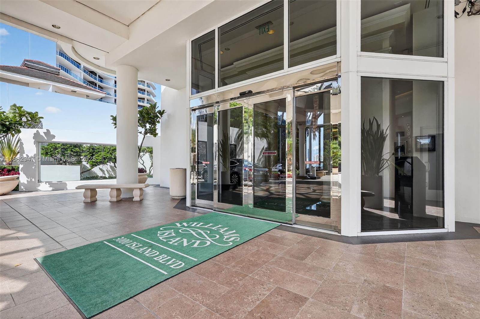 3000 ISL BLVD WILLIAMS IS - Residential
