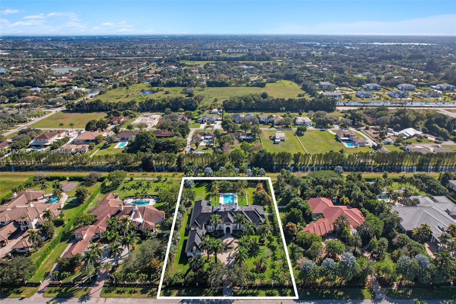 16730 Berkshire Ct