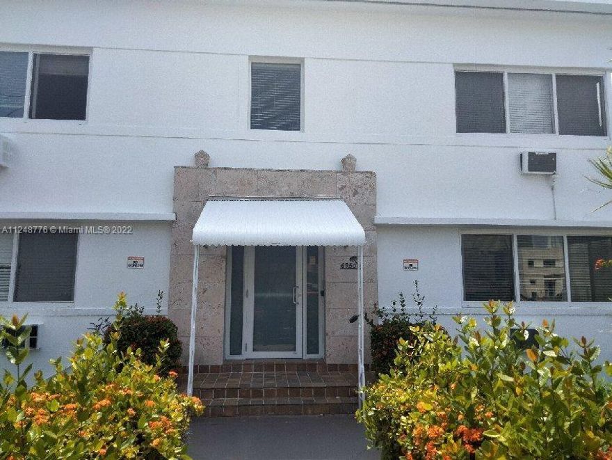 Units 3 and 8 are available, Unit 3 is on the 1st floor, Unit 8 is on the second. Check added documents for rules and regulations for rentals. Close to shops, schools and major roadways.