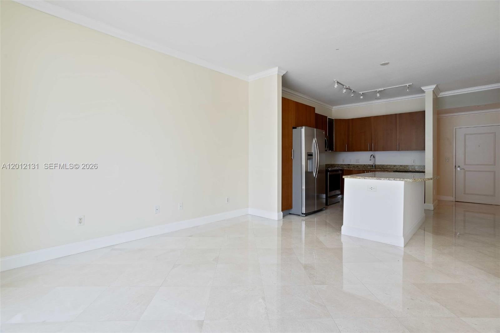 1945 S Ocean Dr 503