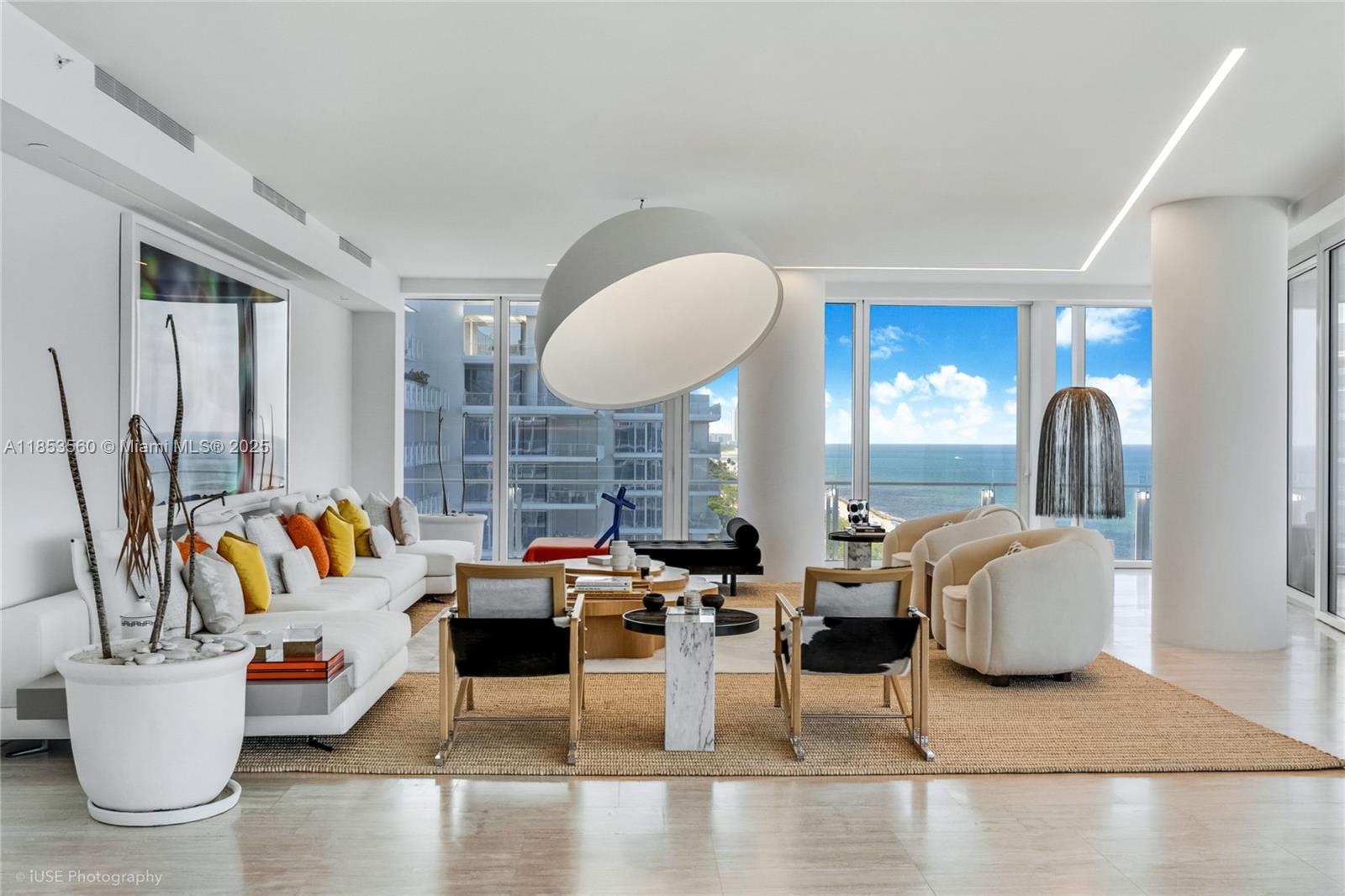 9001 Collins Ave S-1011