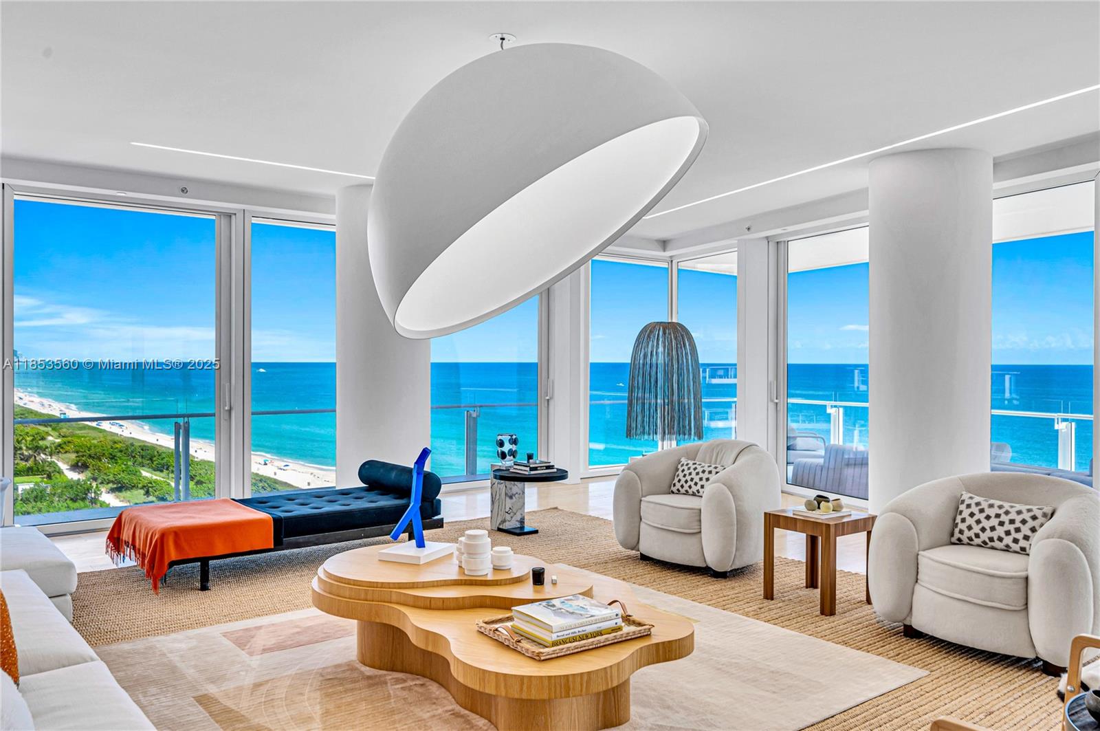 9001 Collins Ave S-1011