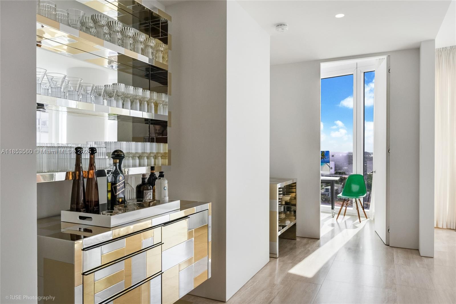 SURF CLUB CONDO - Residential