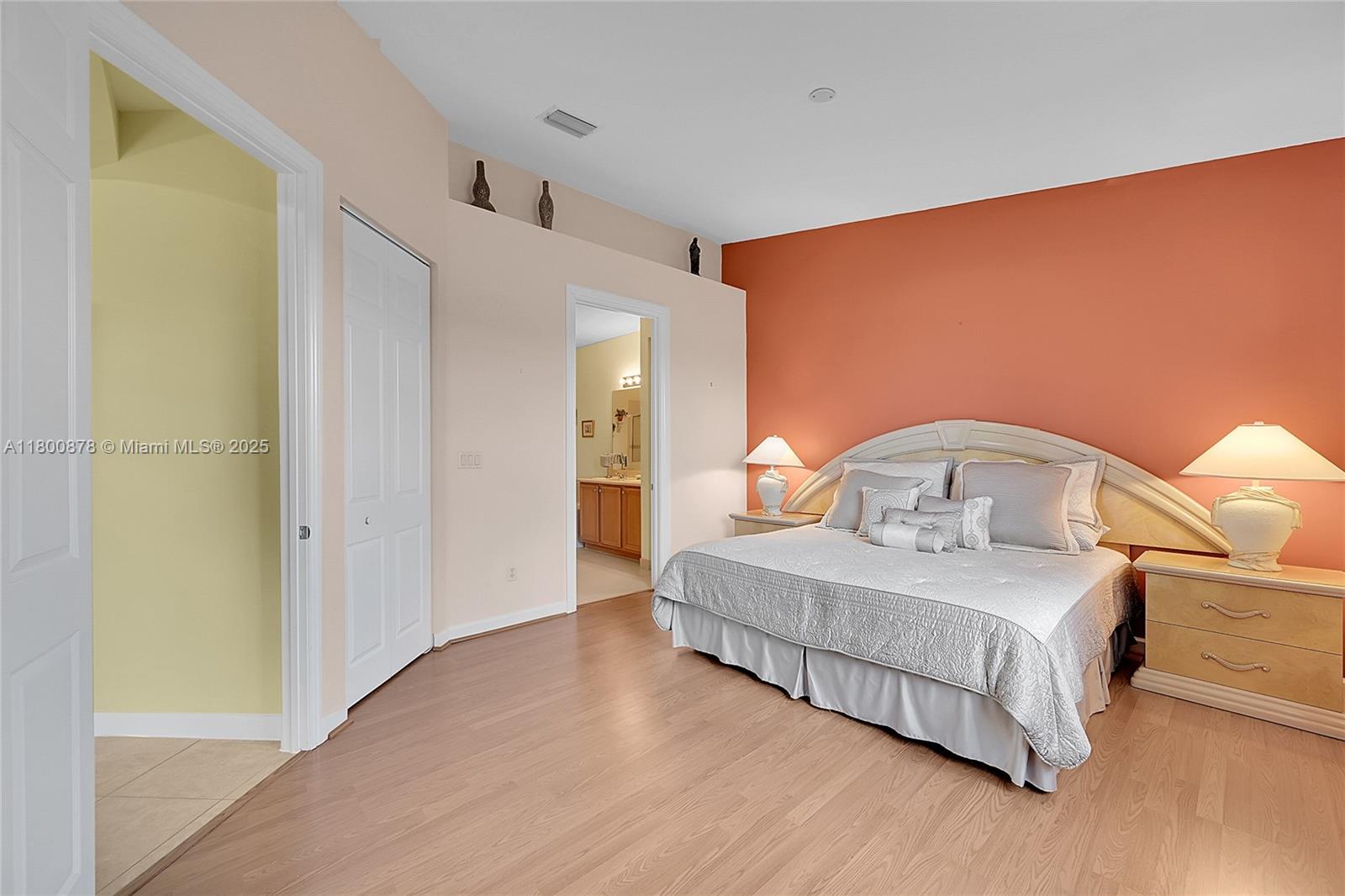 ADDISON LAKES - Residential