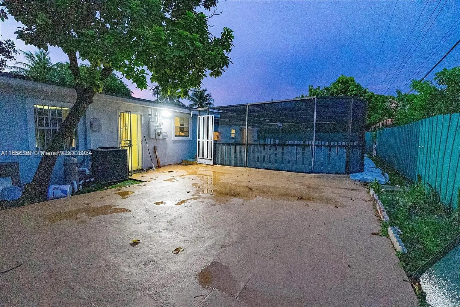 GOLDEN HIGHLANDS EST - Residential Lease