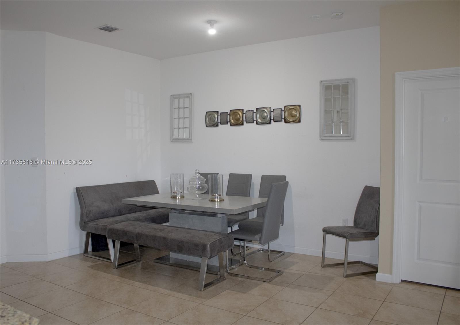 VENTANAS AT HOMESTEAD - Residential