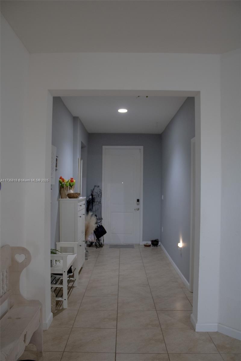 VENTANAS AT HOMESTEAD - Residential