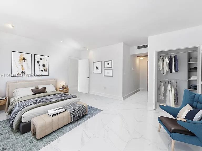 IMPERIAL HOUSE CONDO - Residential