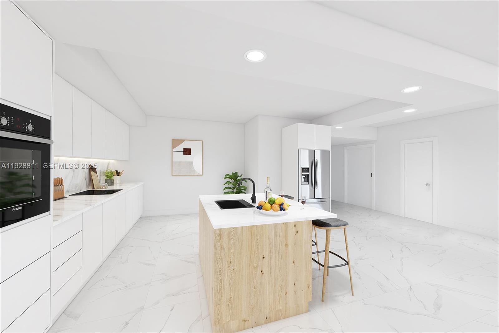 IMPERIAL HOUSE CONDO - Residential