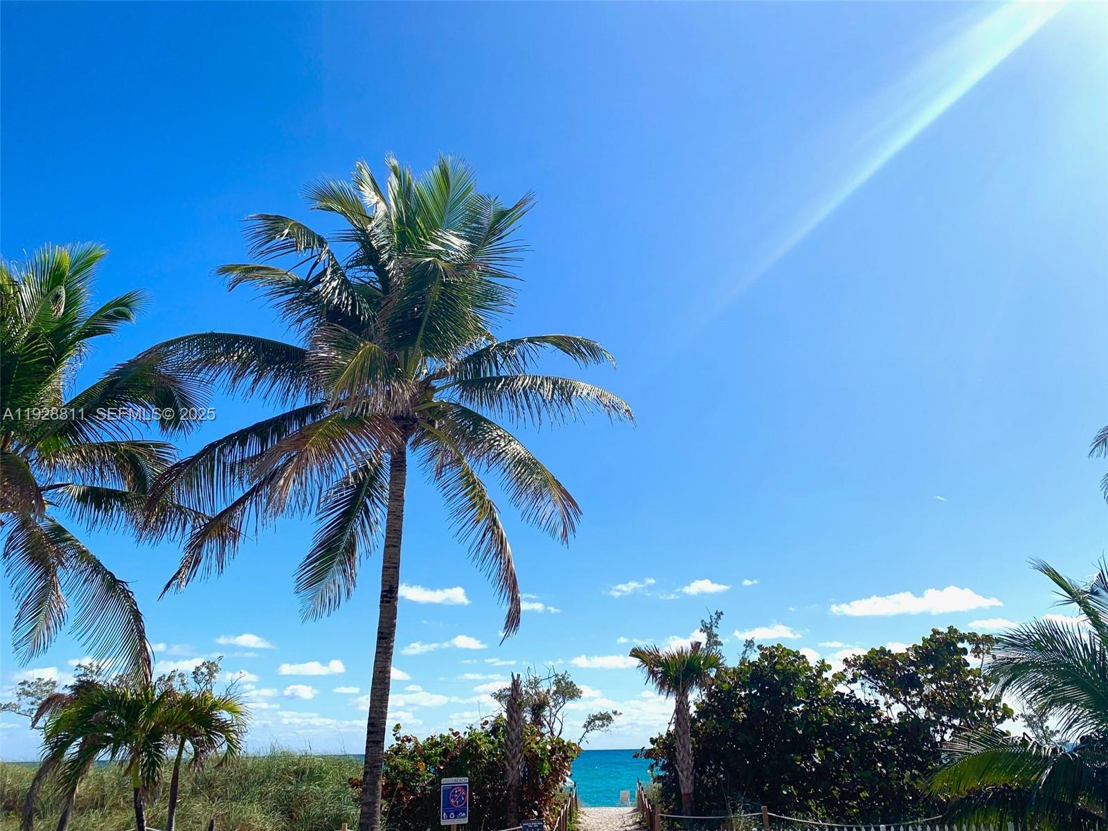 IMPERIAL HOUSE CONDO - Residential