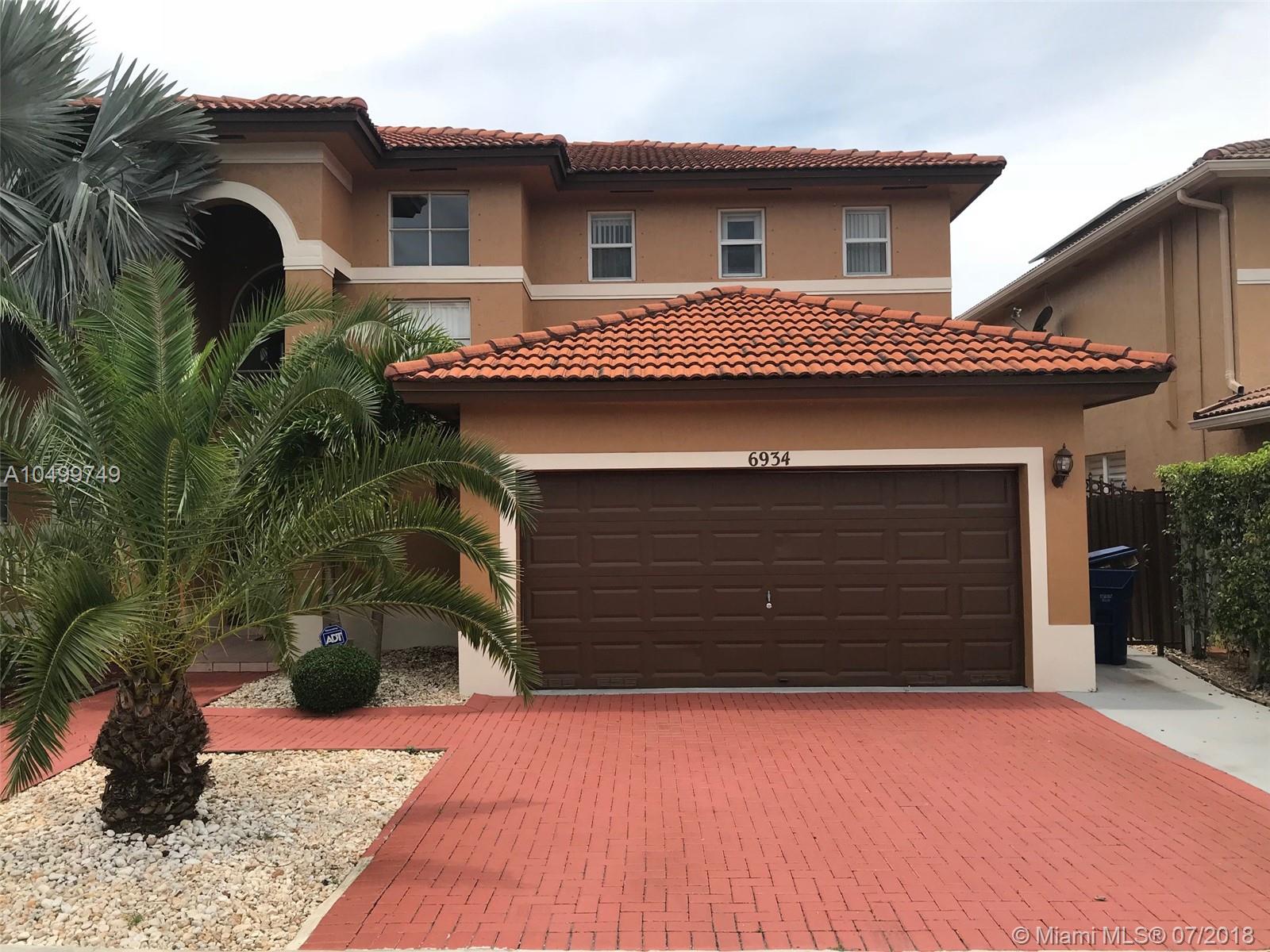 PEDRO ALBERTO SUB REPLAT - Residential Lease