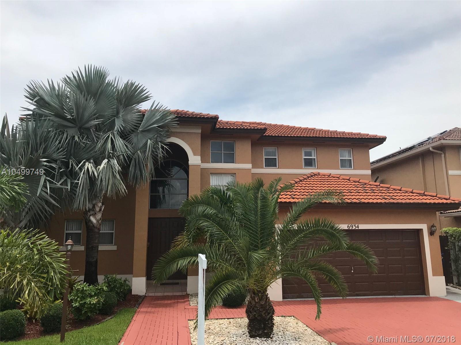 PEDRO ALBERTO SUB REPLAT - Residential Lease