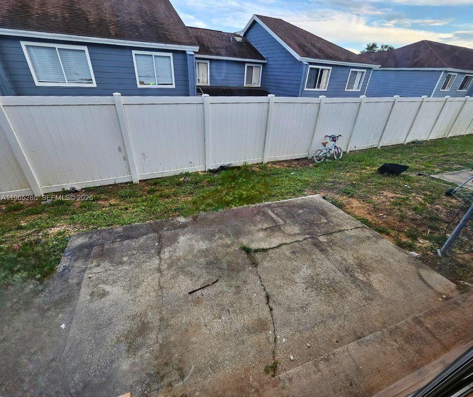 ISLAND CLUB WEST PH 02 - Residential