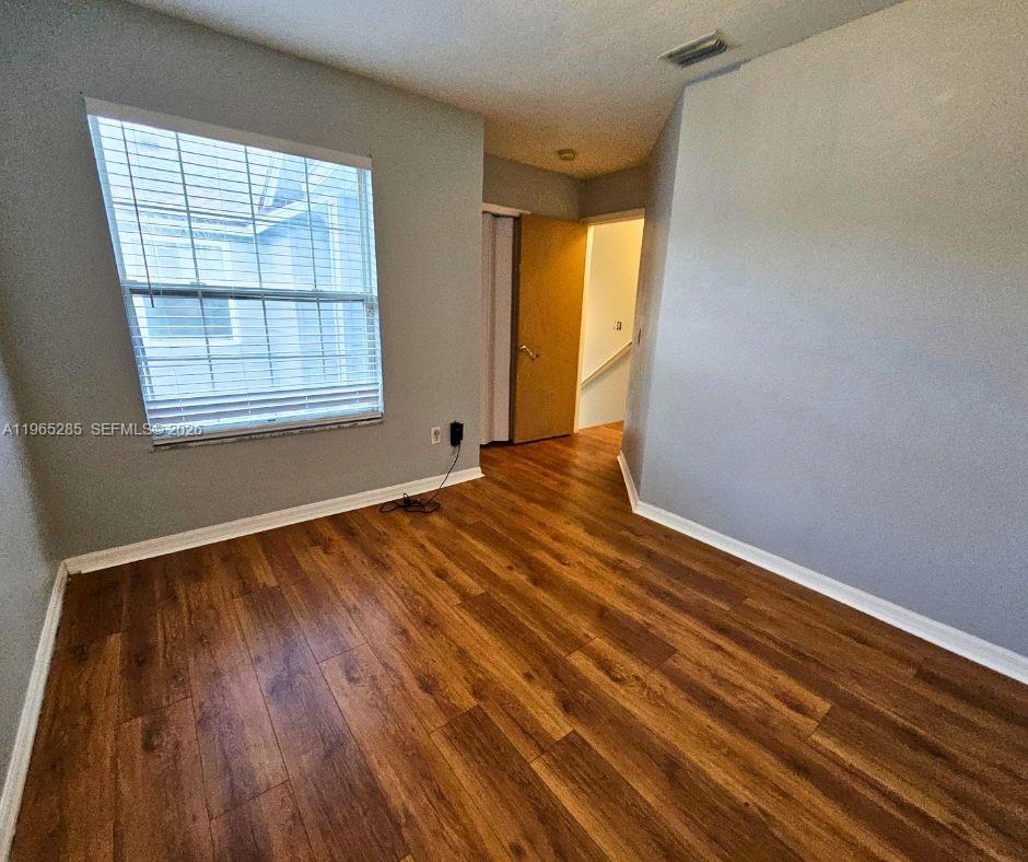 ISLAND CLUB WEST PH 02 - Residential