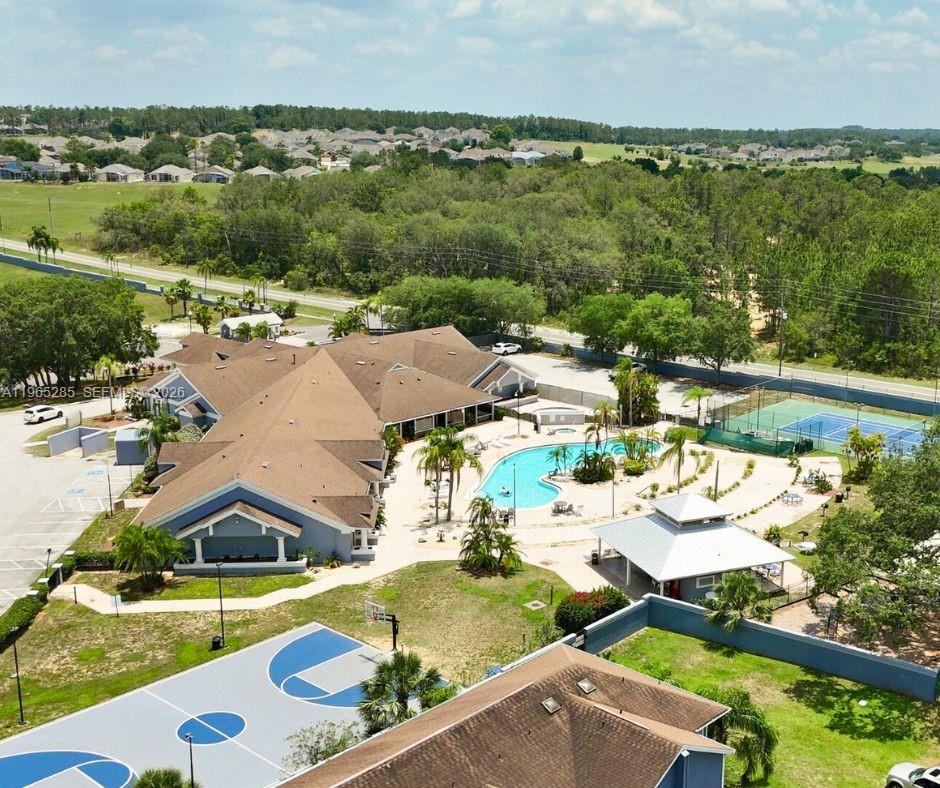 ISLAND CLUB WEST PH 02 - Residential