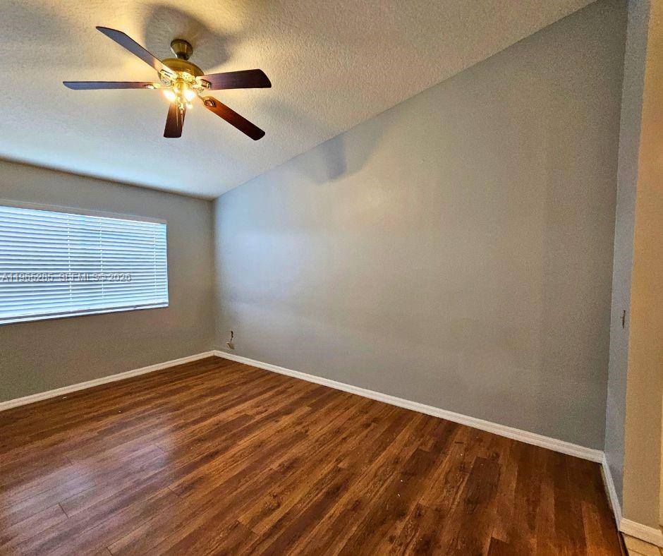 ISLAND CLUB WEST PH 02 - Residential