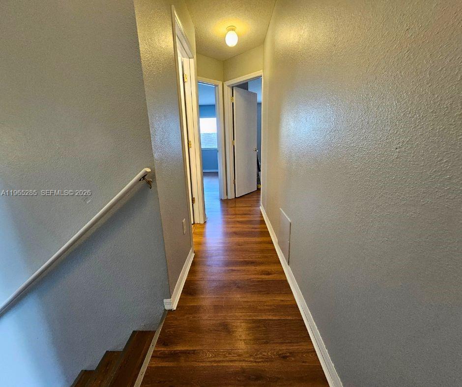 ISLAND CLUB WEST PH 02 - Residential