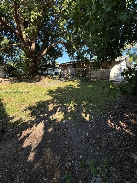 FRIEDLAND MANOR - Residential