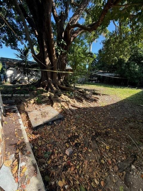 FRIEDLAND MANOR - Residential