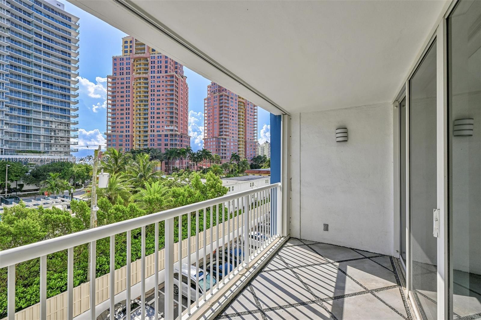 2200 NE 33rd Ave 4C