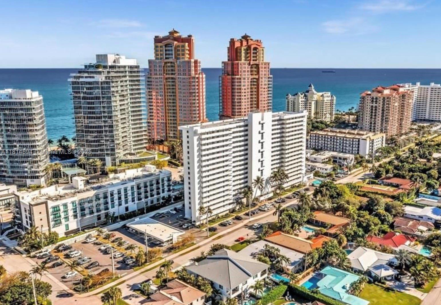 2200 Ne 33rd Ave 4C, Fort Lauderdale, Broward County, Florida - 1 Bedrooms  
2 Bathrooms - 