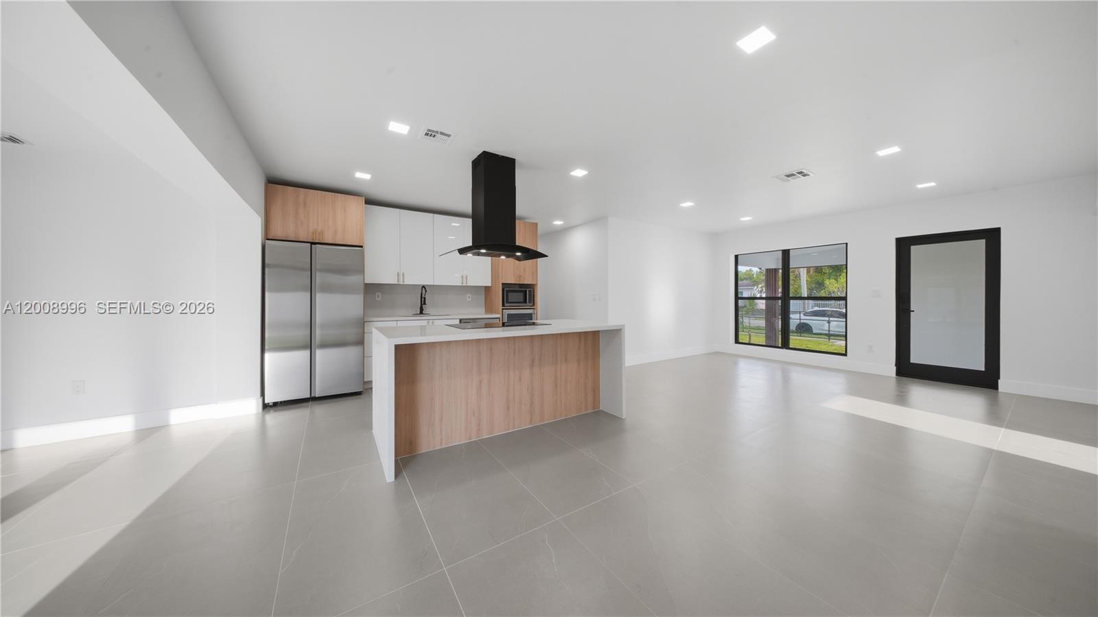 SO MIAMI HEIGHTS ADDN E - Residential