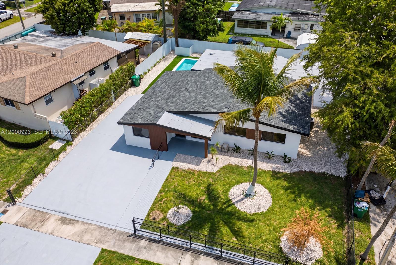 SO MIAMI HEIGHTS ADDN E - Residential