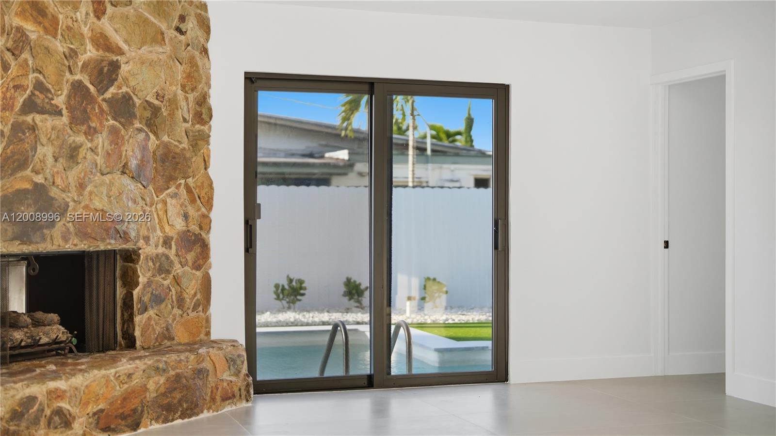 SO MIAMI HEIGHTS ADDN E - Residential