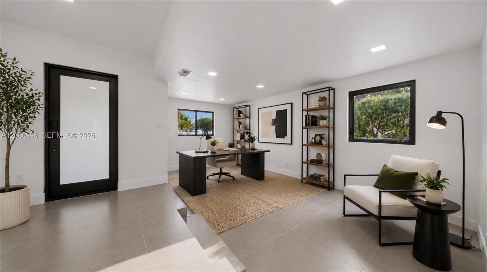 SO MIAMI HEIGHTS ADDN E - Residential