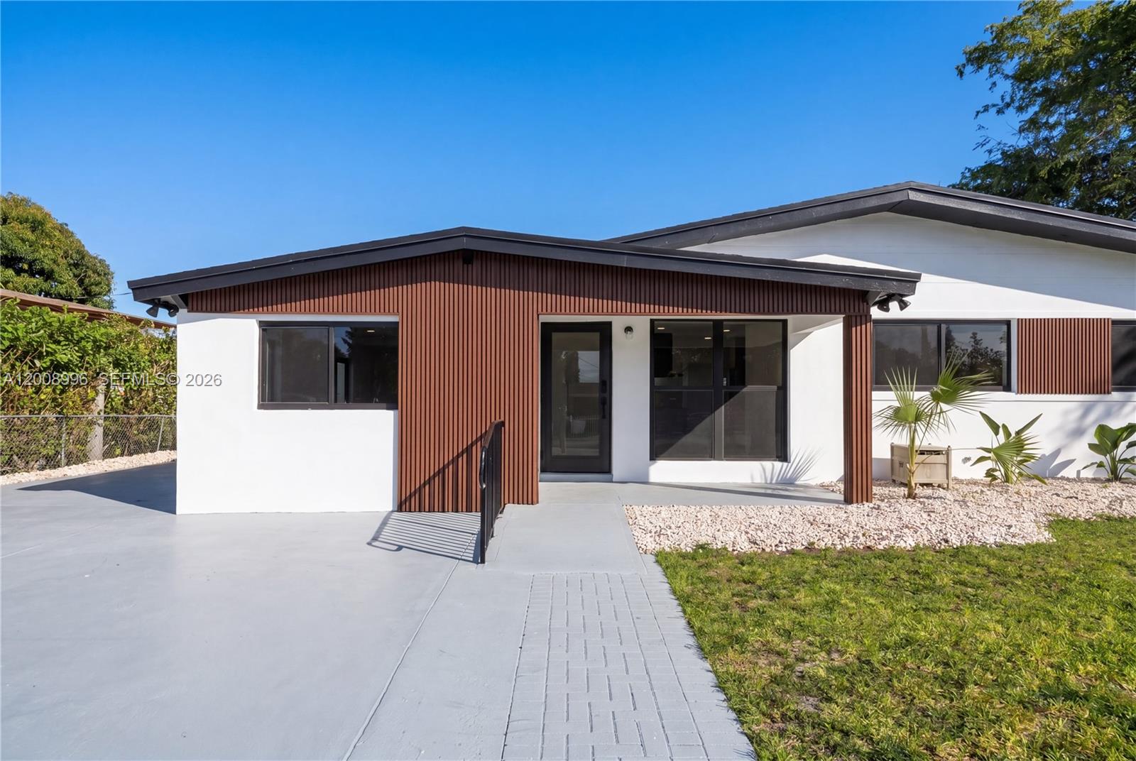 SO MIAMI HEIGHTS ADDN E - Residential