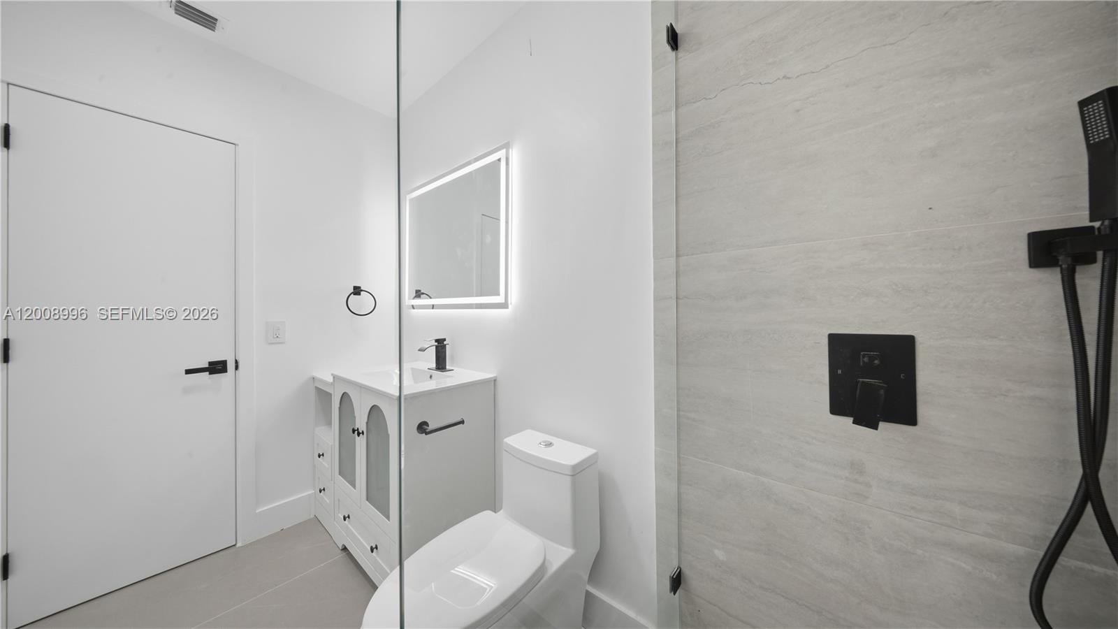 SO MIAMI HEIGHTS ADDN E - Residential