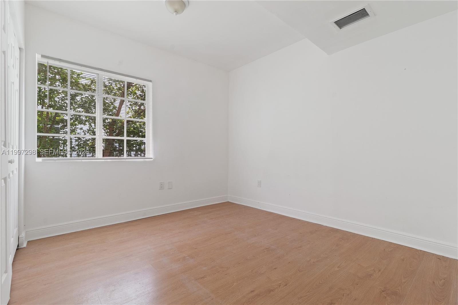 MERIDIAN DECO CONDO - Residential Lease