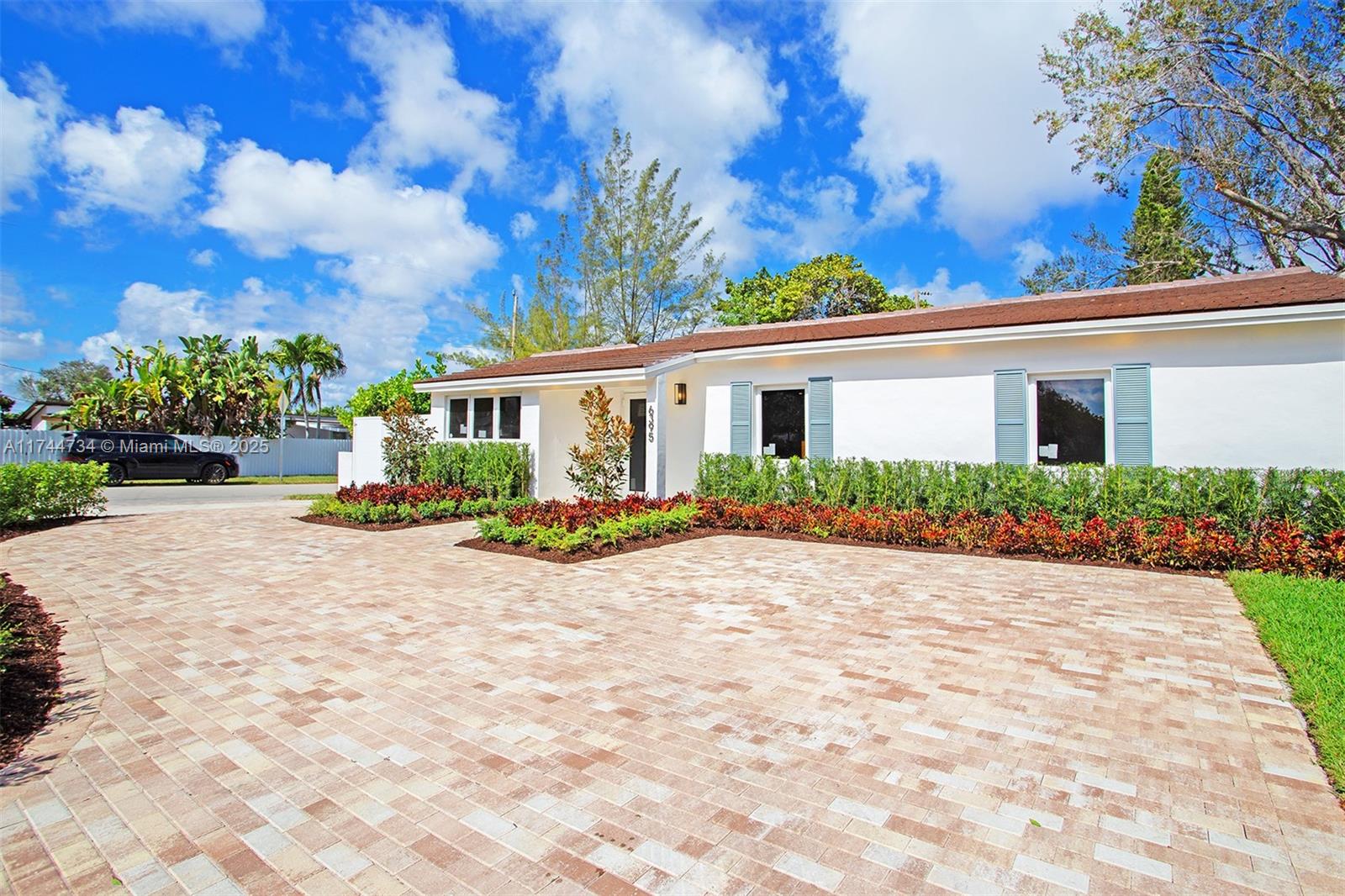 Property for Sale at 6395 Sw 44th St, South Miami, Miami-Dade County, Florida - Bedrooms: 4 
Bathrooms: 3  - $1,379,000