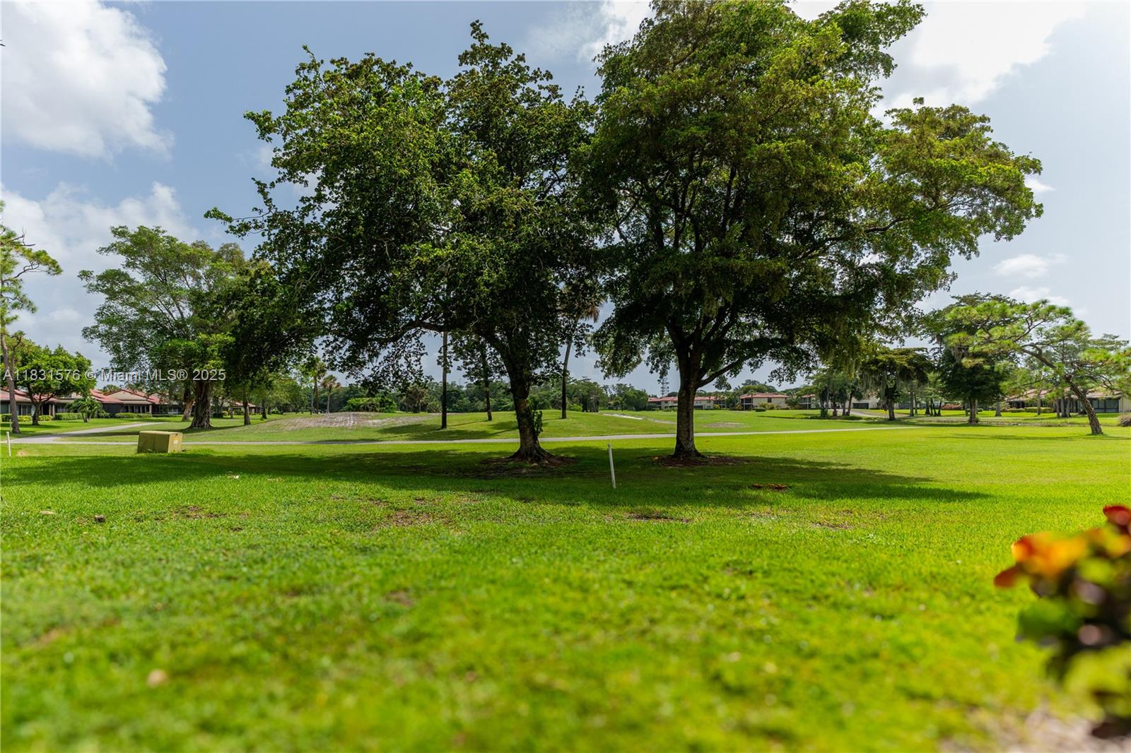 FAIRWAYS OF BOCA LAGO CON - Residential