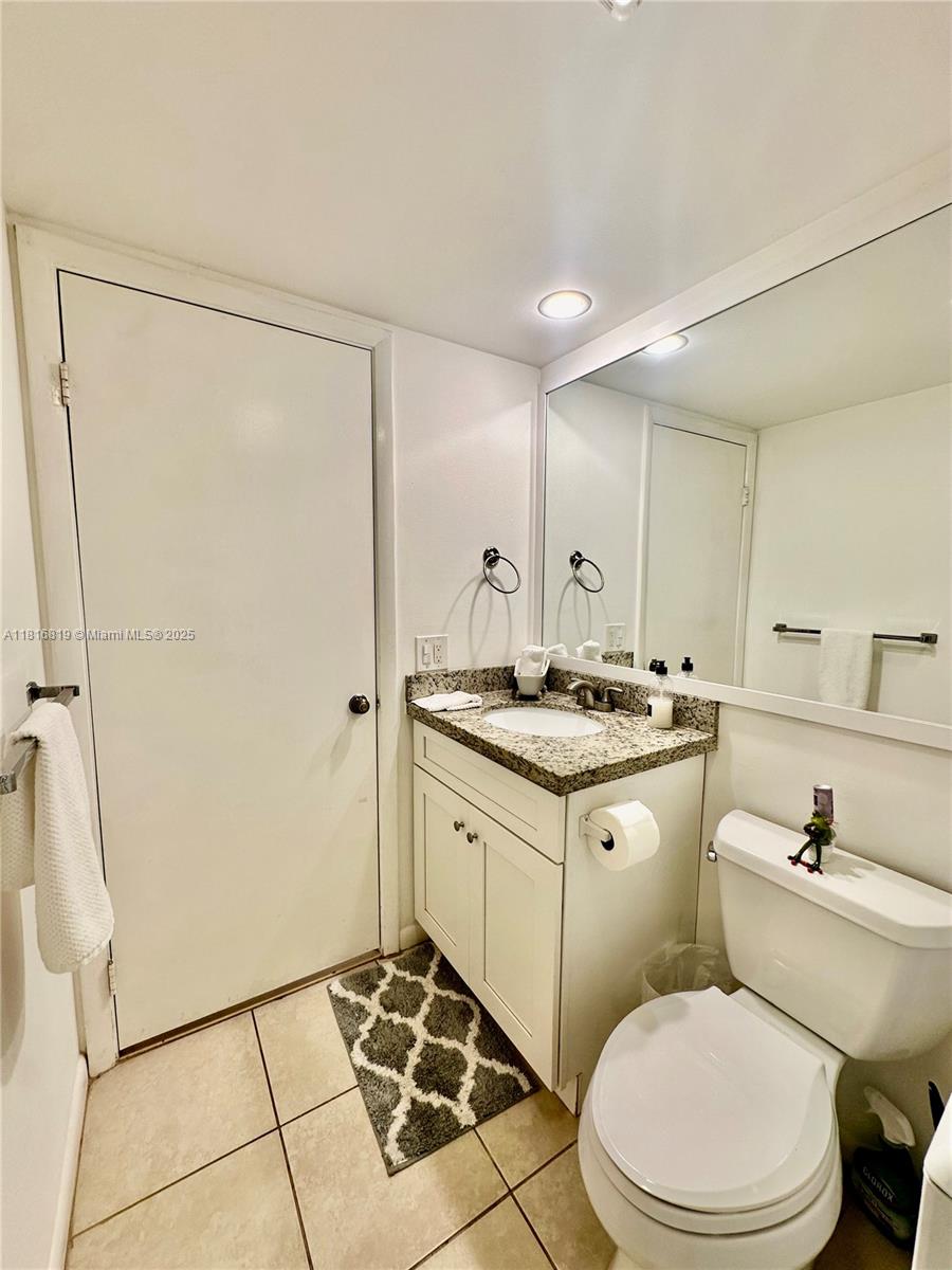VILLAGE OF SANDALWOOD LAK - Residential