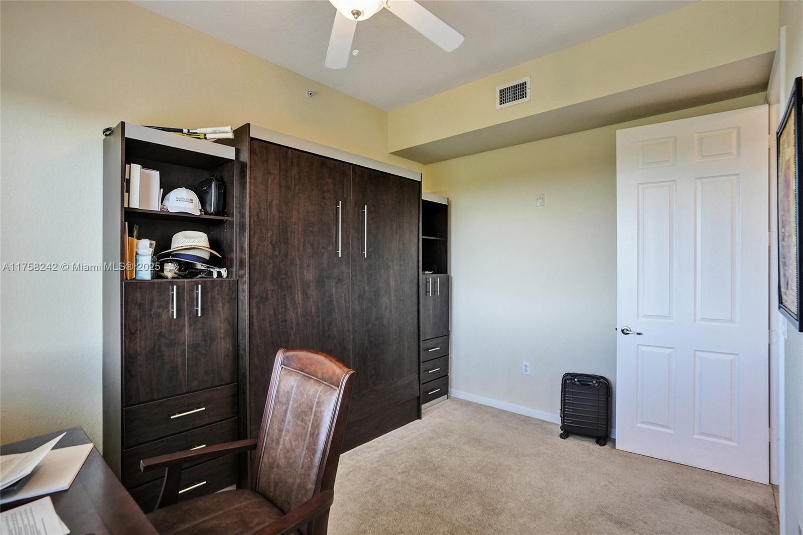 ROYAL POINT AT PALM AIRE - Residential