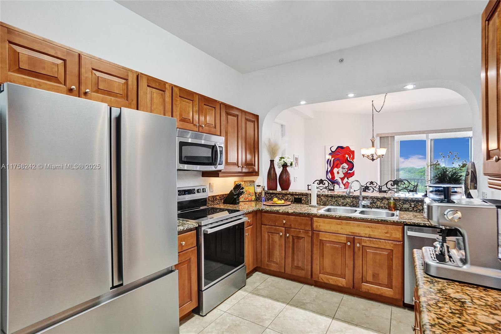 ROYAL POINT AT PALM AIRE - Residential