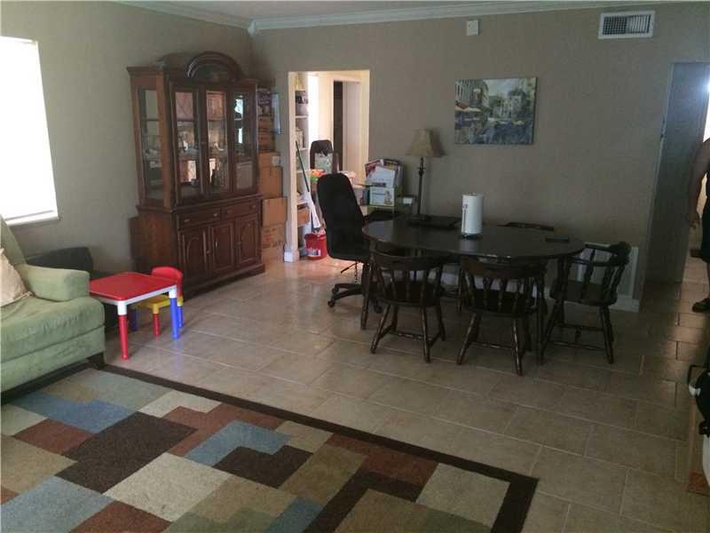 ALMENDARES - Residential Lease