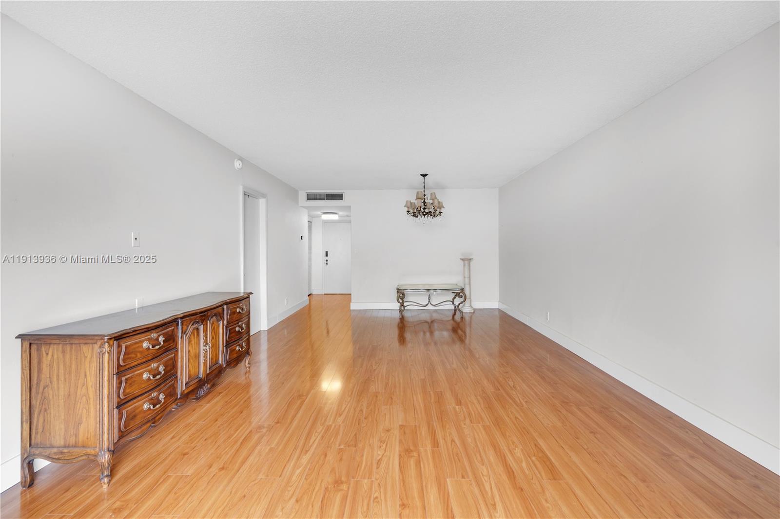 OLYMPUS CONDO PHASE - Residential