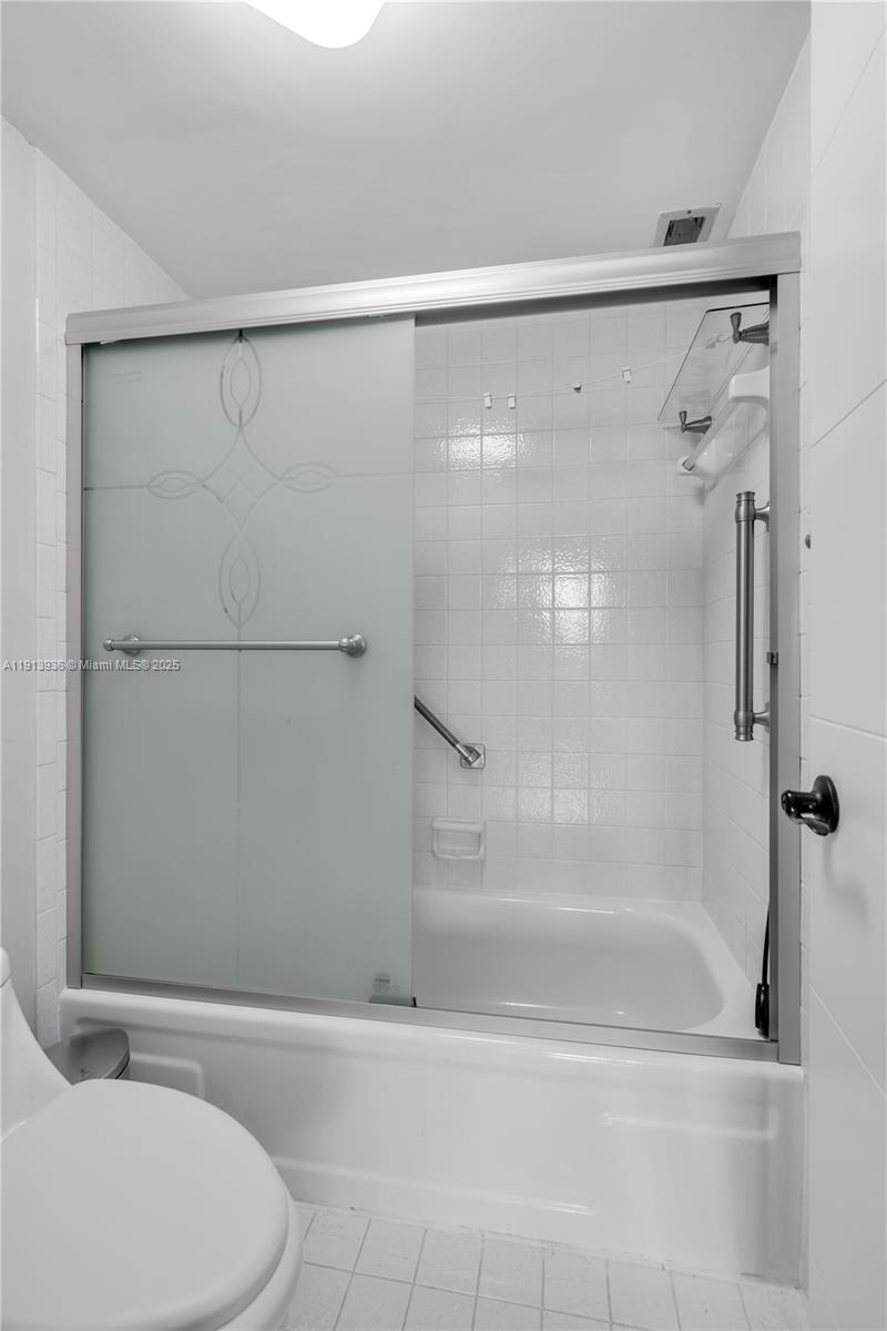 OLYMPUS CONDO PHASE - Residential