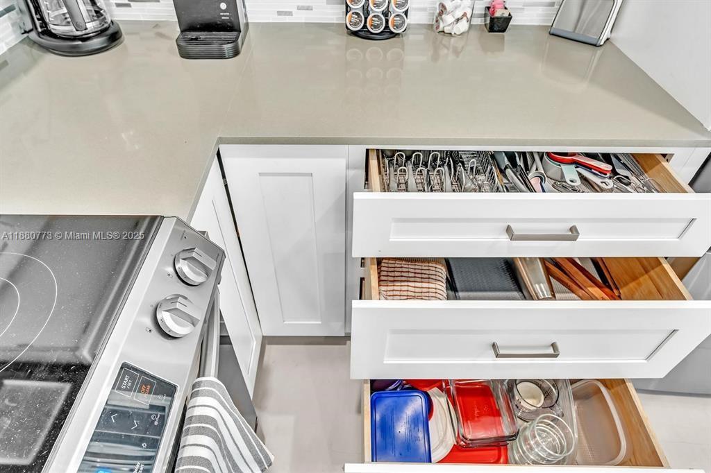 CORAL HEIGHTS SEC 3 - Residential