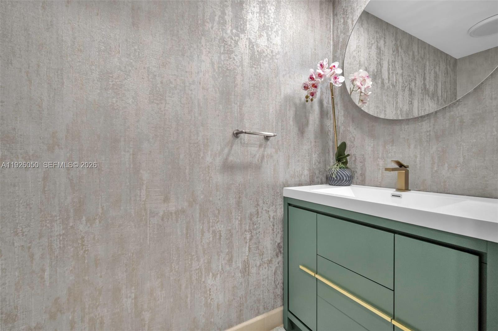 LAS OLAS RIVER HOUSE COND - Residential