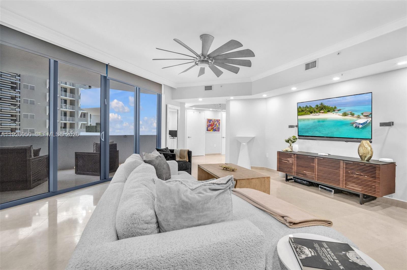 LAS OLAS RIVER HOUSE COND - Residential
