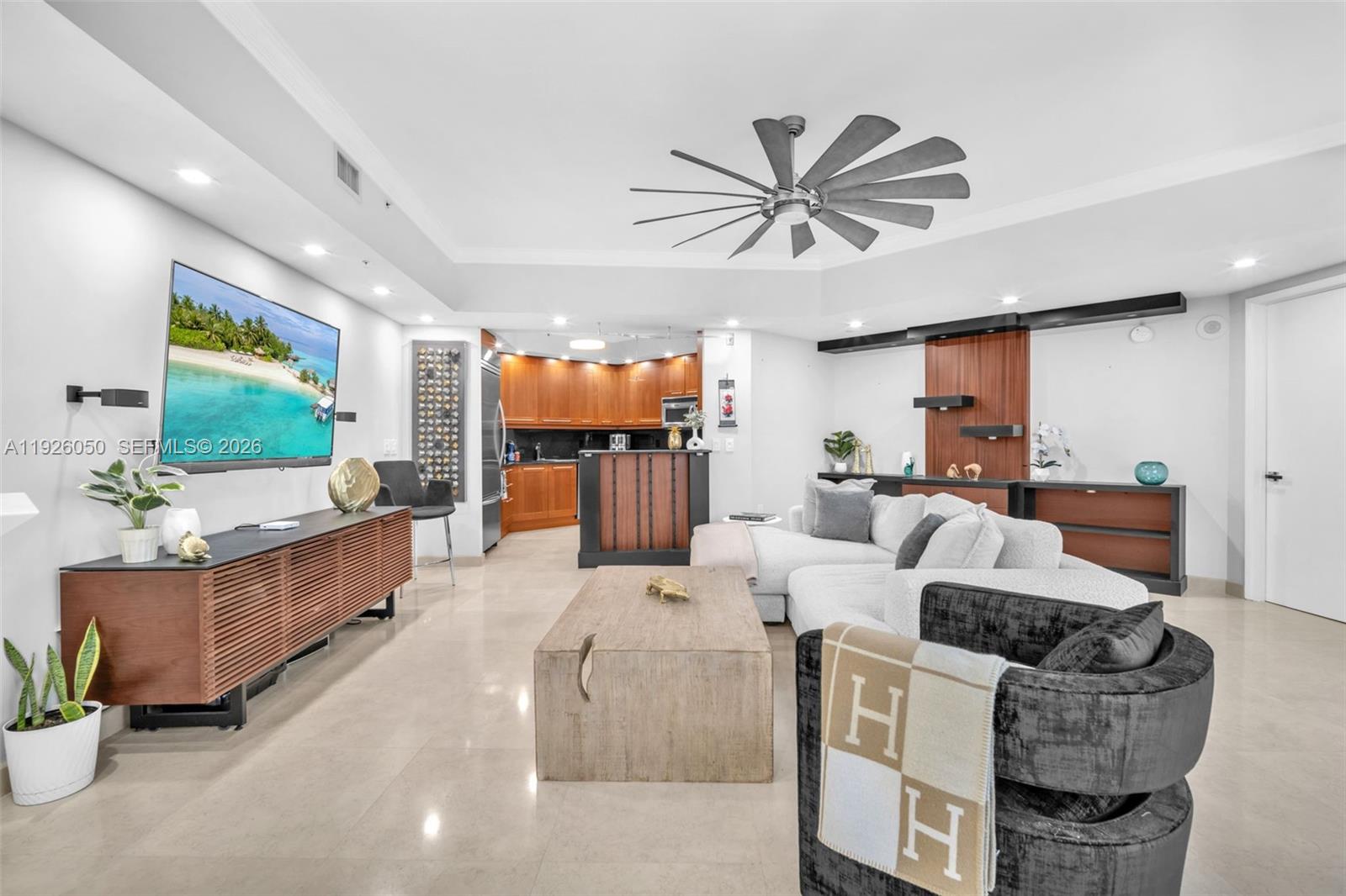 LAS OLAS RIVER HOUSE COND - Residential