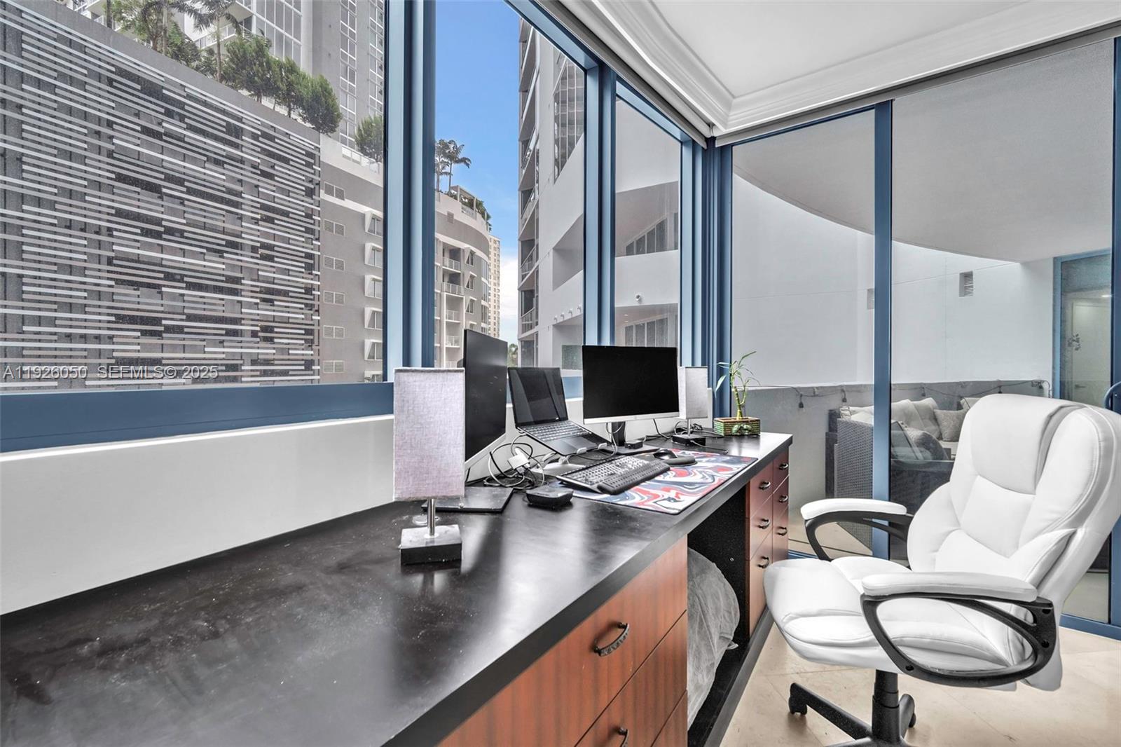 LAS OLAS RIVER HOUSE COND - Residential